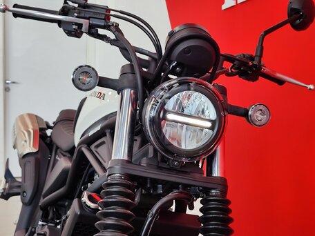 2023 Honda CL 300, белый, 699900 рублей, вид 4
