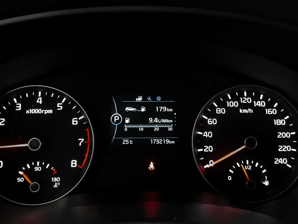 2018 Kia Sportage IV, коричневый, 1790000 рублей - вид 15