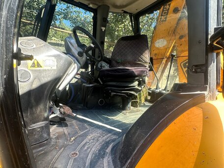 2002 JCB 3CX, 2600000 рублей, вид 3