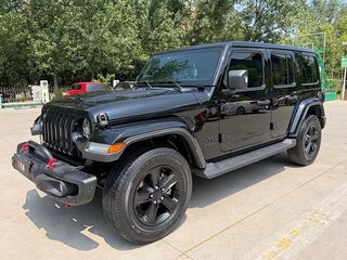 2022 Jeep Wrangler IV (JL), чёрный, 4930111 рублей, вид 2