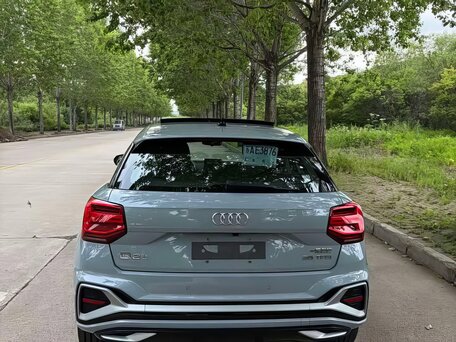 2023 Audi Q2 L 35 TFSI I Рестайлинг, серый, 2190000 рублей, вид 5