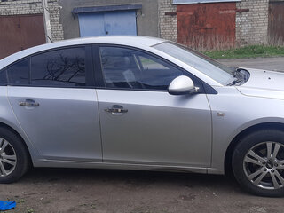 2011 Chevrolet Cruze I, серебристый, 650000 рублей, вид 4