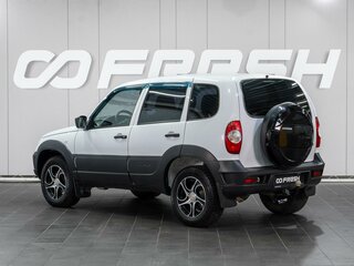 2020 Lada (ВАЗ) Niva, белый, 809000 рублей, вид 2