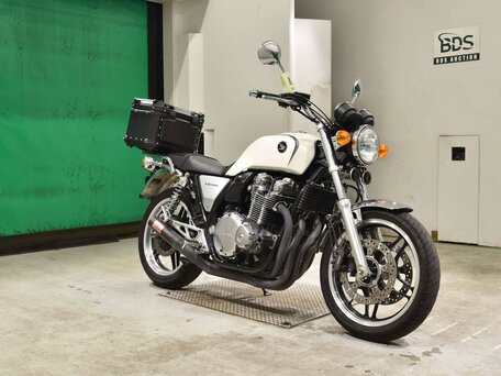 2010 Honda CB 1100, белый, 637000 рублей, вид 3