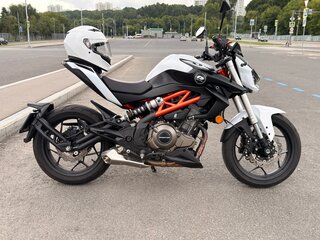 QJMotor SRK 400
