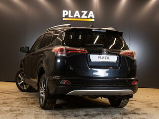2016 Toyota RAV4 IV (XA40) Рестайлинг, чёрный, 2140000 рублей, вид 4
