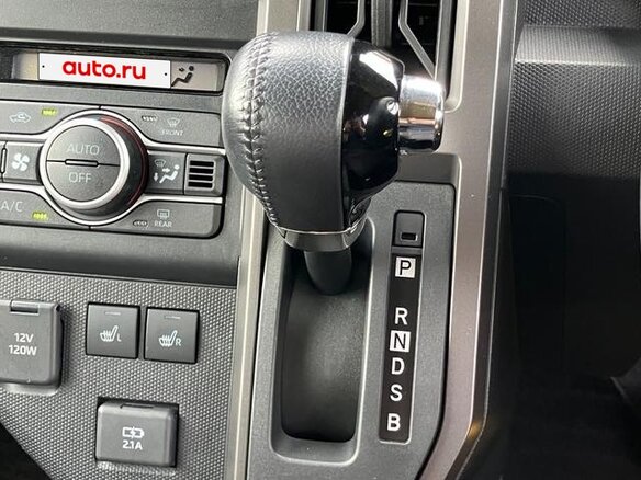 2023 Daihatsu Taft II, бежевый, 910000 рублей - вид 9