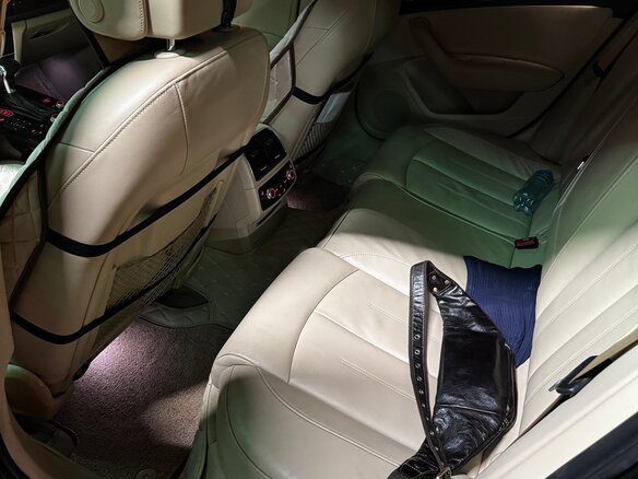 2011 Audi A6 IV (C7), чёрный, 1750000 рублей - вид 19