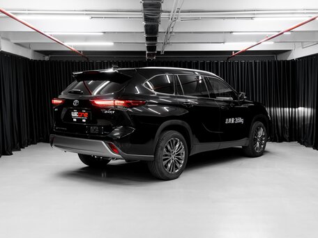 2026 Toyota Highlander IV (XU70), чёрный, 5250000 рублей, вид 4