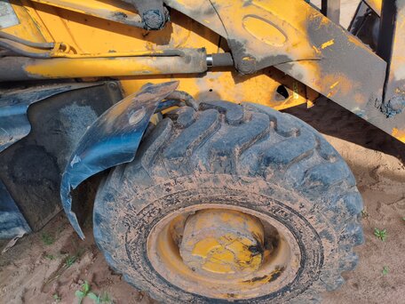 2004 JCB 3CX, жёлтый, 2999999 рублей, вид 3