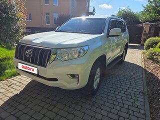 2019 Toyota Land Cruiser Prado 150 Series Рестайлинг 2, белый, 4600000 рублей, вид 1
