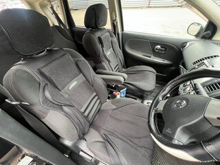 2010 Nissan Note I Рестайлинг, чёрный, 650000 рублей, вид 5