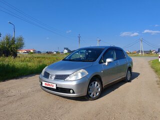 2005 Nissan Tiida Latio I, серый, 520000 рублей, вид 1