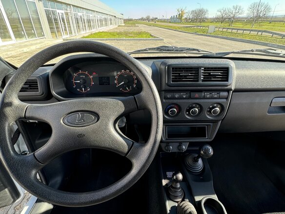 2023 Lada (ВАЗ) Niva Legend I, белый, 860000 рублей - вид 16