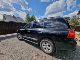 2014 Toyota Land Cruiser 200 Series Рестайлинг 1, чёрный, 3700000 рублей, вид 3