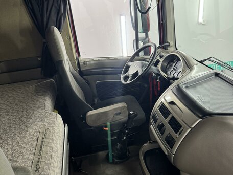 2012 DAF XF 105, красный, 3200000 рублей, вид 3