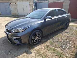 2020 Kia Cerato IV, серый, 2100000 рублей, вид 1