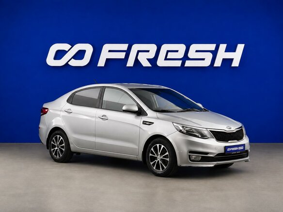 2017 Kia Rio III Рестайлинг, серебристый