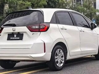 2022 Honda Fit IV, белый, 1240000 рублей, вид 4