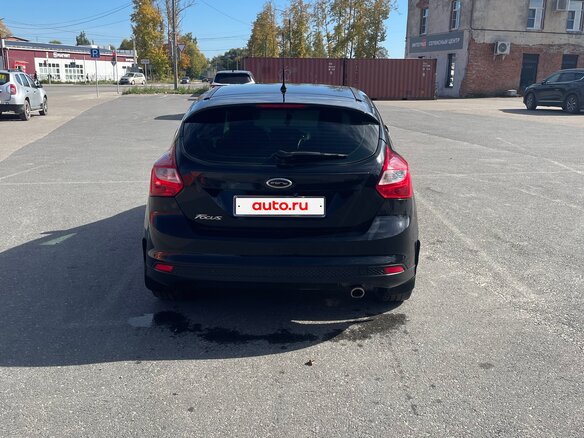 2011 Ford Focus III, чёрный, 780000 рублей - вид 2