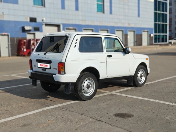 2019 Lada (ВАЗ) 2121 (4x4) I Рестайлинг, белый, 599000 рублей - вид 5