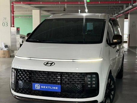 2025 Hyundai Staria I, белый, 10890000 рублей, вид 2