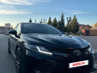 2020 Toyota Camry VIII (XV70), чёрный, 2300000 рублей, вид 5