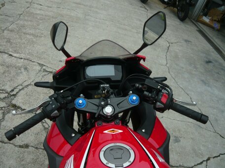 2020 Honda CBR 400R, красный, 655000 рублей, вид 5
