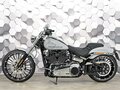 2025 Harley-Davidson Breakout, серый - вид 3