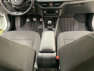 2021 Skoda Rapid II, белый, 1680000 рублей, вид 5