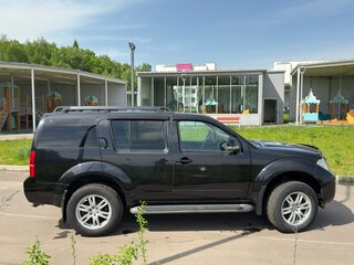 2011 Nissan Pathfinder III Рестайлинг, чёрный, 1750000 рублей, вид 3