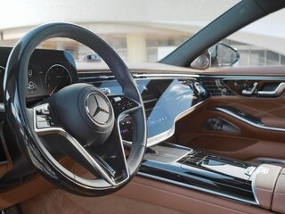 2026 Mercedes-Benz Maybach S-Класс 580 II (Z223) Рестайлинг, серебристый, 34300000 рублей, вид 4