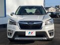 2021 Subaru Forester MHEV V, белый - вид 1