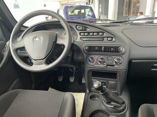 2026 Lada (ВАЗ) Niva Travel I Рестайлинг, белый, 1419000 рублей, вид 3