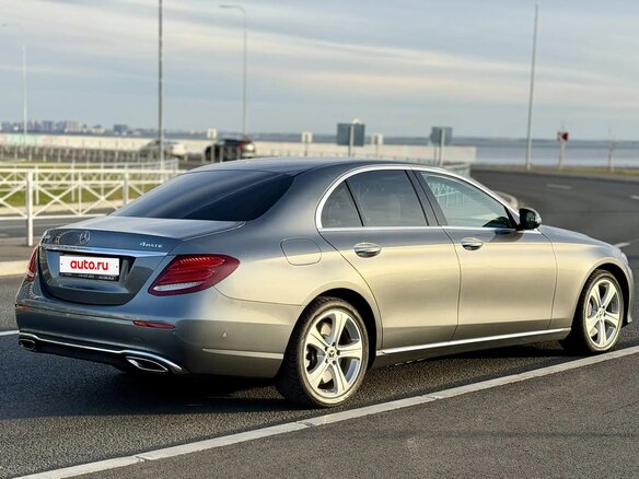 2017 Mercedes-Benz E-Класс 400 V (W213, S213, C238), серый, 2790000 рублей - вид 10