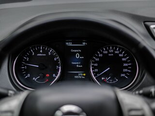 2017 Nissan Qashqai II, чёрный, 1350000 рублей, вид 5