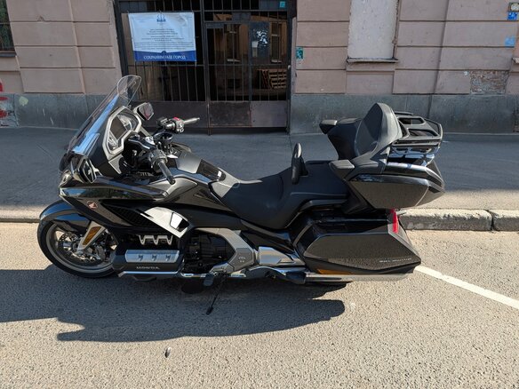 2021 Honda GL 1800 Gold Wing, чёрный, 2650000 рублей - вид 6