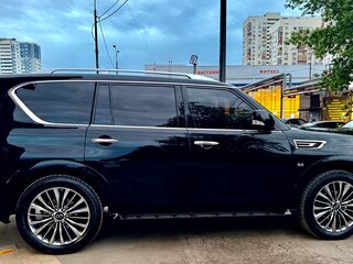 2018 Infiniti QX80 I Рестайлинг 2, чёрный, 5100000 рублей, вид 1