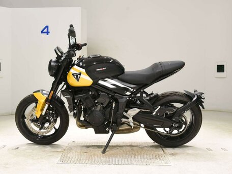 2025 Triumph Trident 660, чёрный, 999000 рублей, вид 1