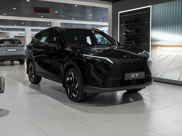 2026 Omoda C7, чёрный, 3499000 рублей - вид 1