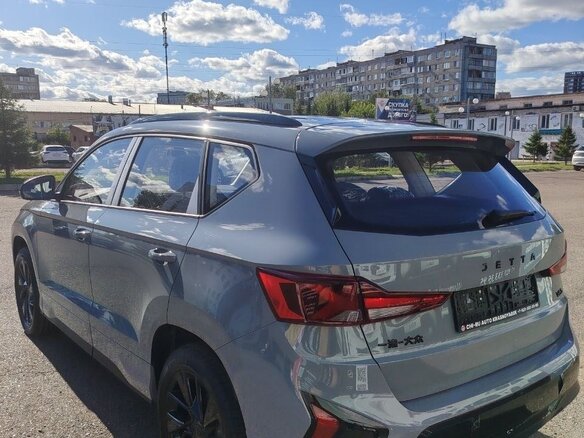 2026 Jetta VS5 I Рестайлинг 2, серебристый, 2300000 рублей - вид 6