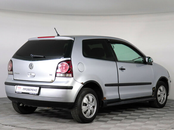 2008 Volkswagen Polo IV Рестайлинг, серебристый - вид 2