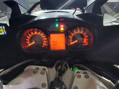 2011 BMW R 1200 RT, белый, 1000000 рублей, вид 4