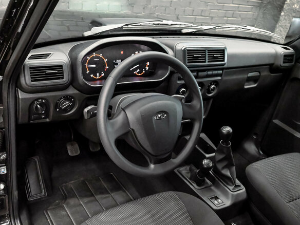 2026 Lada (ВАЗ) Niva Legend I Рестайлинг, чёрный, 1180000 рублей - вид 12