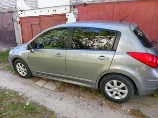 2010 Nissan Tiida I, серый, 640000 рублей, вид 1