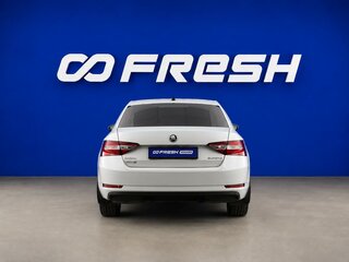 2016 Skoda Superb III, белый, 1779040 рублей, вид 4