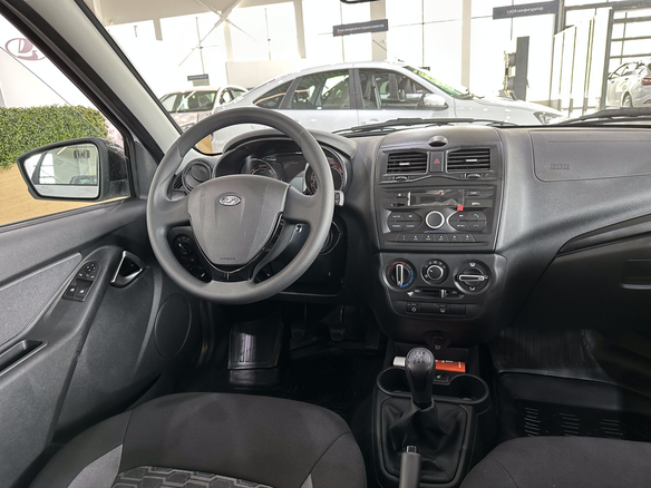 2025 Lada (ВАЗ) Granta Cross I Рестайлинг, серый, 1241000 рублей - вид 2