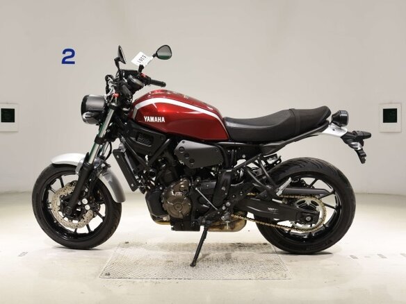2022 Yamaha XSR700, пурпурный, 680000 рублей - вид 1