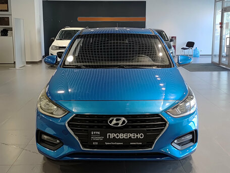 2017 Hyundai Solaris II, синий, 990000 рублей, вид 2