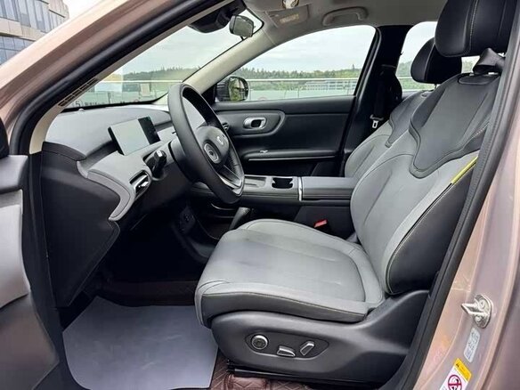 2026 Changan Qiyuan Q05 51.9 kWh II, бежевый - вид 9